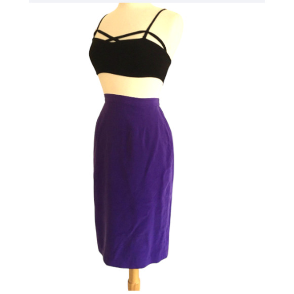 Vintage Purple SILK Skirt - Straight Cut Knee Length Skirt - 28 30 Waist - Picture 3 of 10